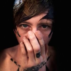 Meet your Posher, Logan